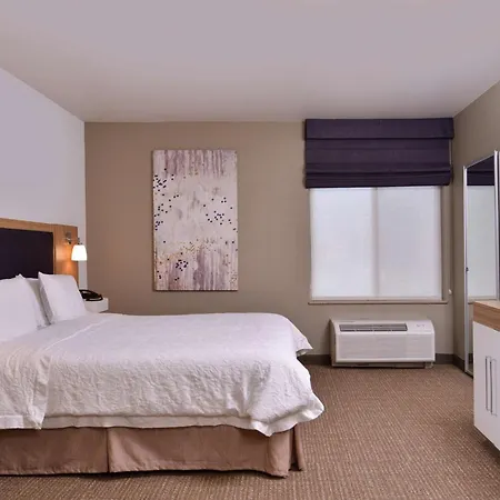 Hampton Inn & Suites Woodland-Sacramento Area-3